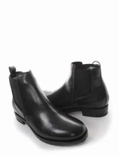 stivaletto tacco 2 cm nero