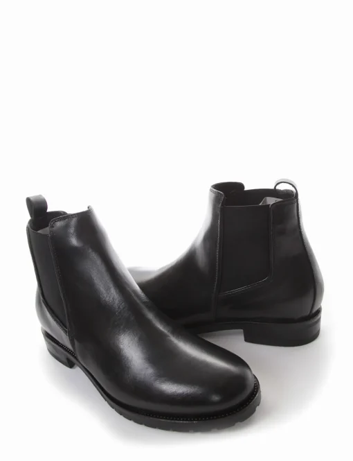stivaletto tacco 2 cm nero