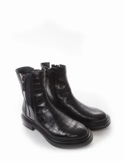 stivaletto tacco 2 cm nero