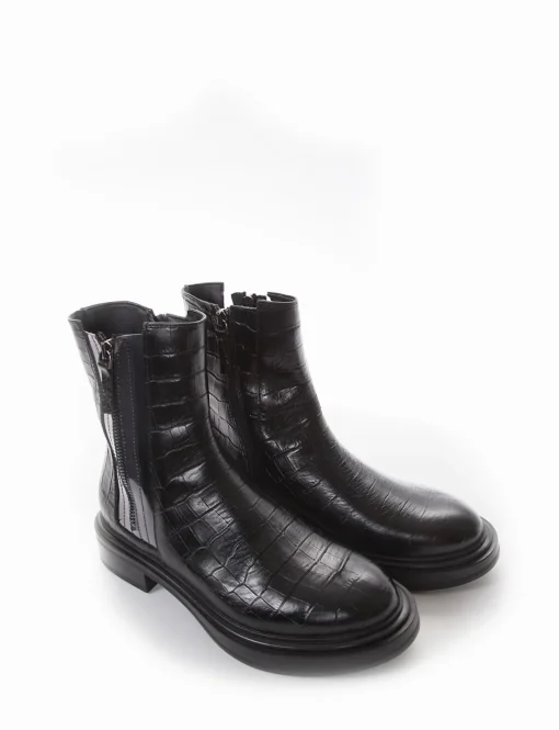 stivaletto tacco 2 cm nero