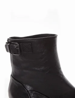 stivaletto tacco 2 cm nero