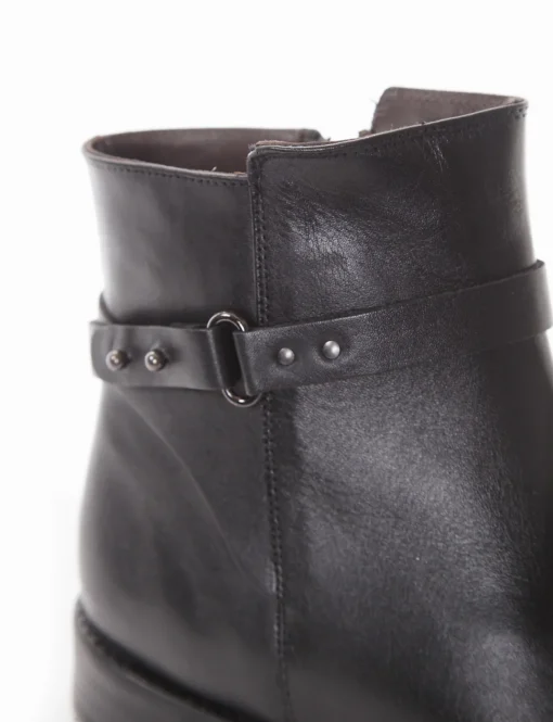 stivaletto tacco 2 cm nero
