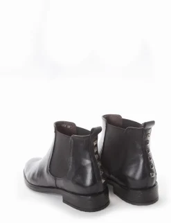 stivaletto tacco 2 cm nero