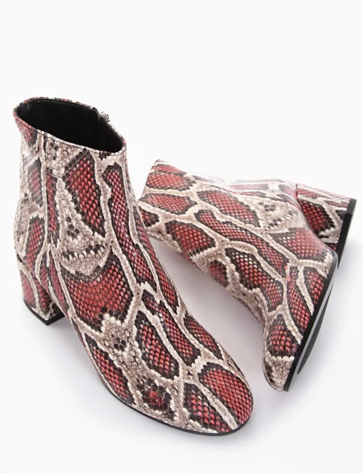 stivaletto tacco 5 cm rosso