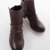 stivaletto tacco 5 cm testa