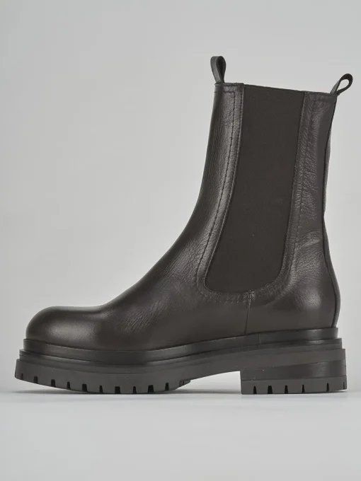 Stivaletto tacco 2 cm testa pelle