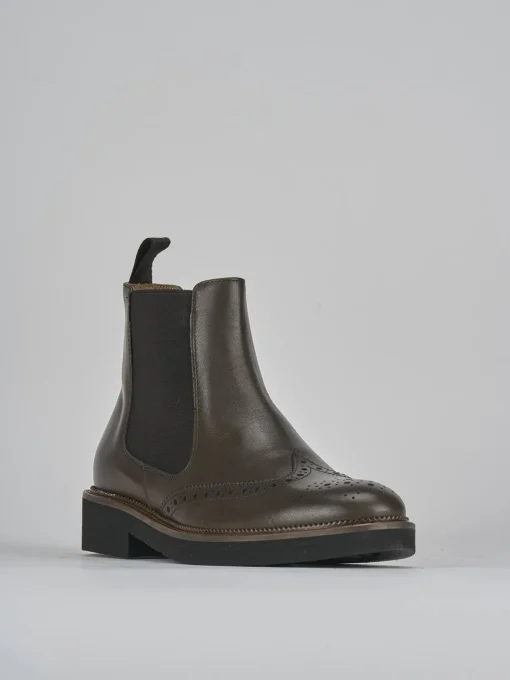 Stivaletto tacco 2 cm testa pelle