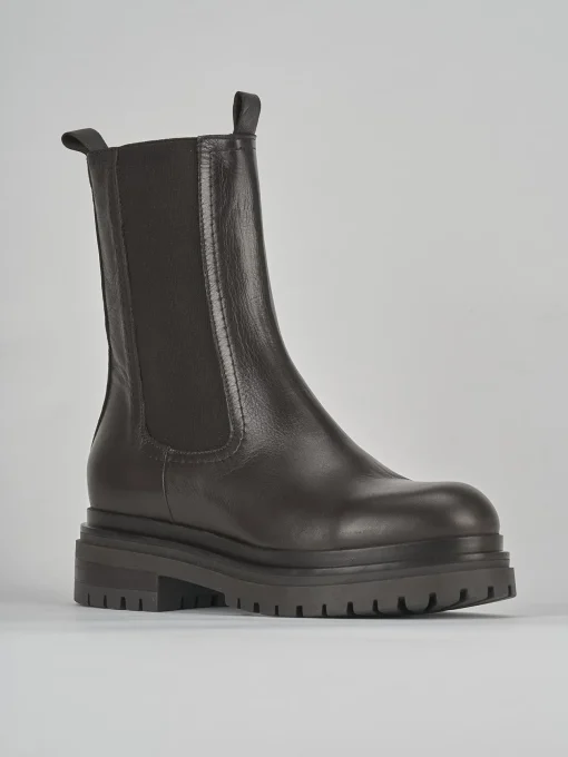 Stivaletto tacco 2 cm testa pelle