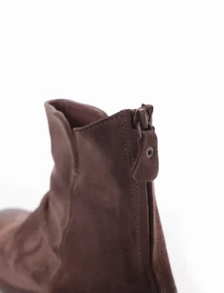 stivaletto tacco 2 cm tortora