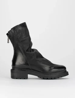 Stivaletto tacco 2cm nero