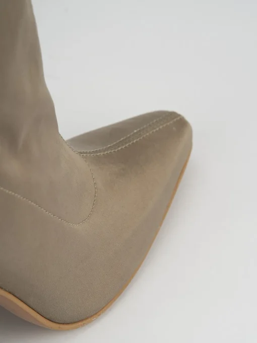 Stivaletto tacco 9cm beige tessuto