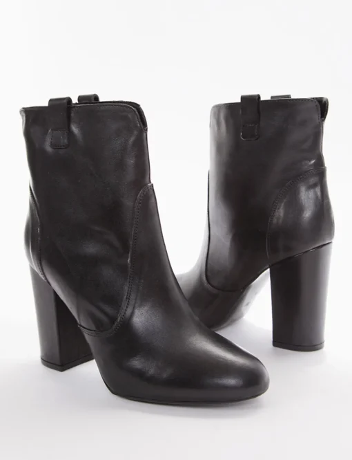 Stivaletto tacco 9cm nero