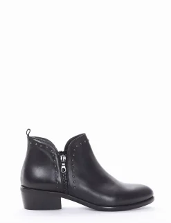 Stivaletto tacco 3cm nero