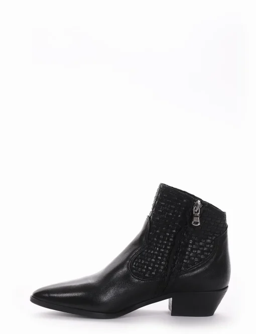 Stivaletto tacco 3cm nero