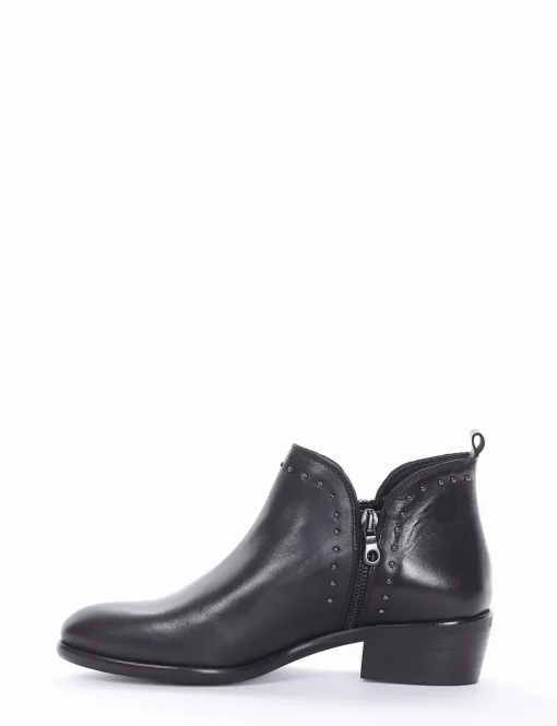 Stivaletto tacco 3cm nero