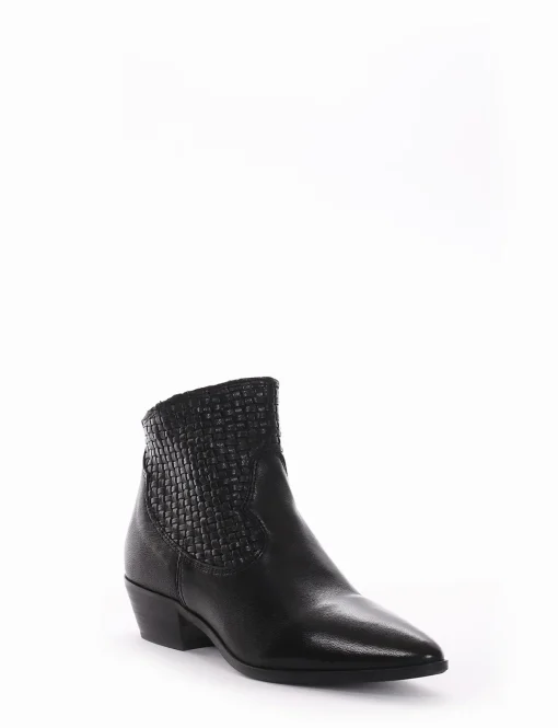 Stivaletto tacco 3cm nero