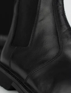 Stivaletto tacco 1cm nero