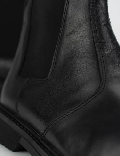 Stivaletto tacco 1cm nero