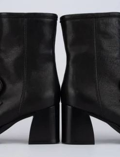 Stivaletto tacco 7cm nero pelle