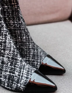 Stivaletto tacco 5cm nero tessuto