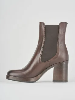 Stivaletto tacco 8cm testa pelle