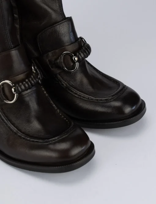 Stivaletto tacco 7cm testa pelle