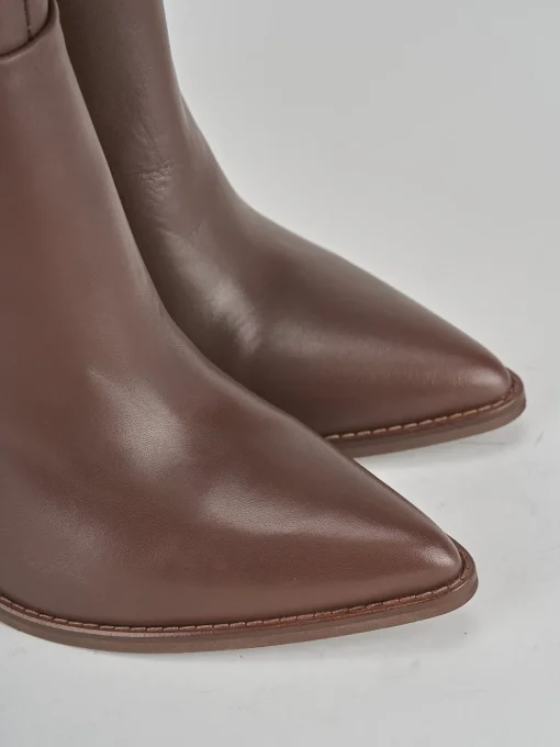 Stivali tacco 9cm pelle marrone