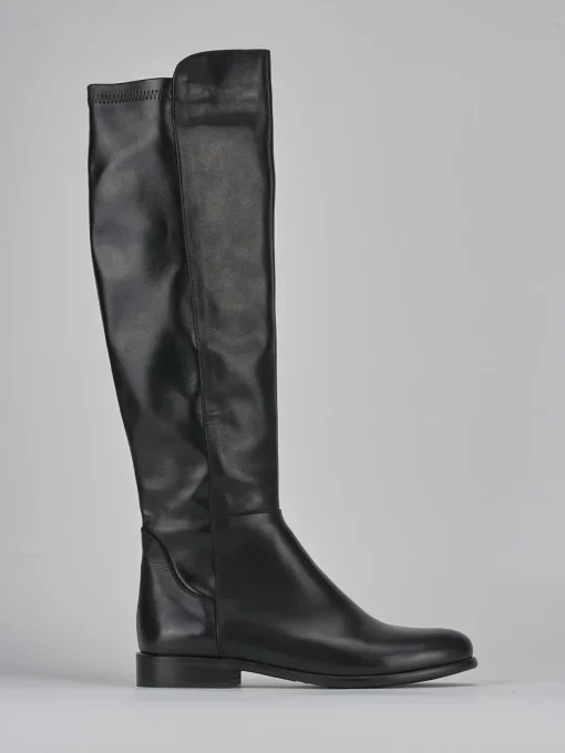 Stivali tacco 2cm pelle nero