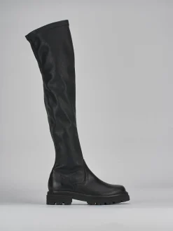 Stivali tacco 2cm pelle nero