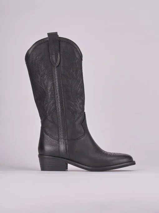 Stivali tacco 4cm pelle nero