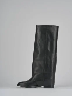 Stivali tacco 2cm pelle nero