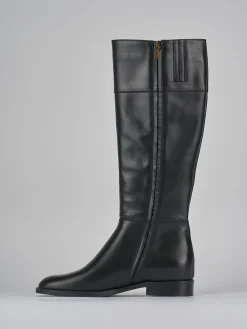 Stivali tacco 2cm pelle nero