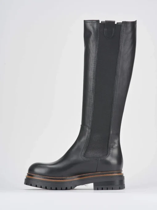 Stivali tacco 2cm pelle nero