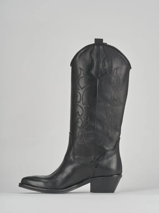 Stivali tacco 3cm pelle nero