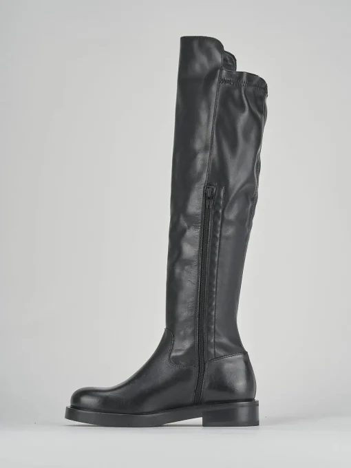 Stivali tacco 2cm pelle nero