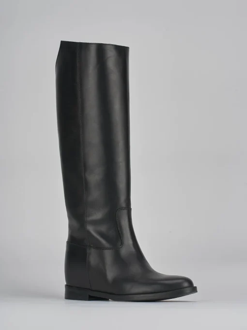 Stivali tacco 2cm pelle nero