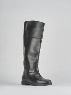 Stivali tacco 2cm pelle nero