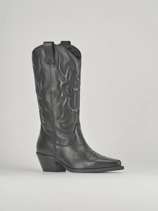 Stivali tacco 3cm pelle nero