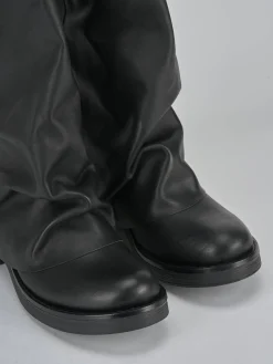 Stivali tacco 3cm pelle nero