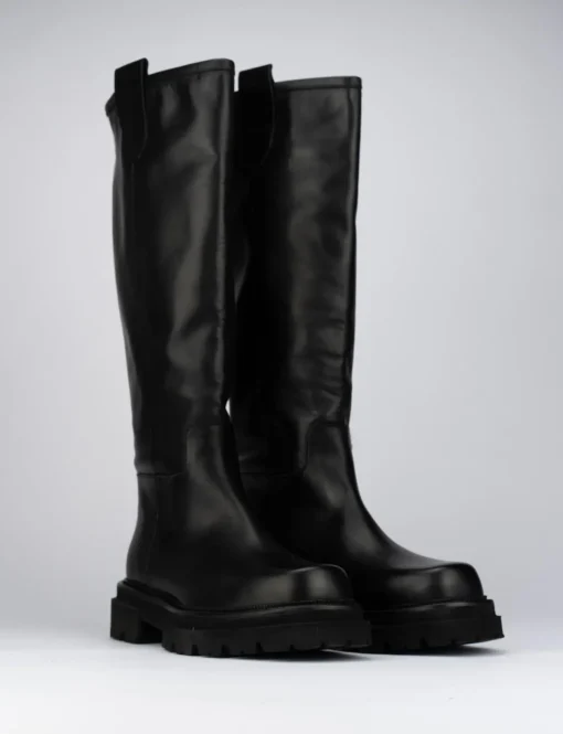 Stivali tacco 1cm pelle nero