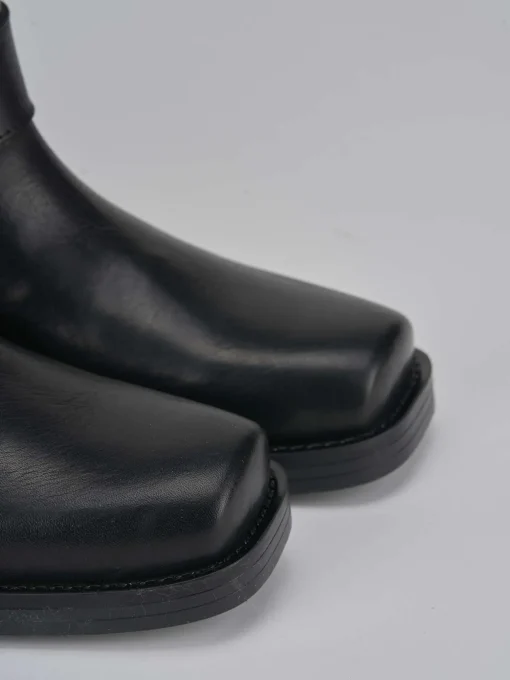 Stivali tacco 4cm pelle nero