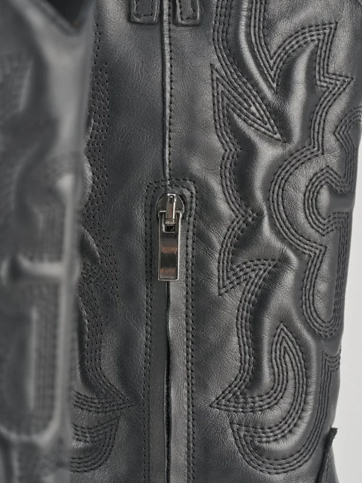 Stivali tacco 3cm pelle nero