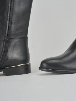 Stivali tacco 2cm pelle nero