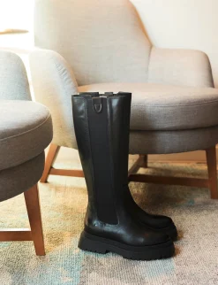 Stivali tacco 3cm pelle nero