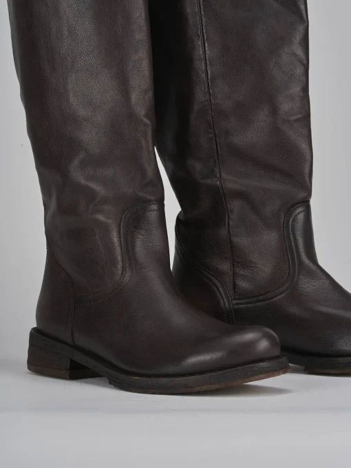 Stivali tacco 2cm pelle testa