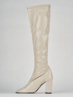 Stivali tacco 9cm vernice beige