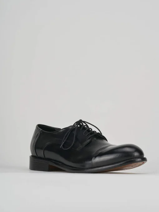 Stringata derby nero pelle