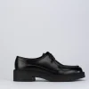 Stringata tacco 2 cm nero pelle