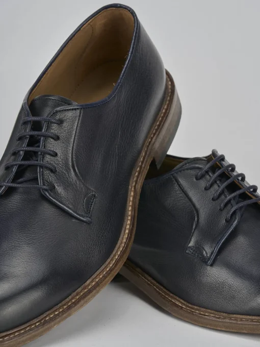 Stringate pelle blu
