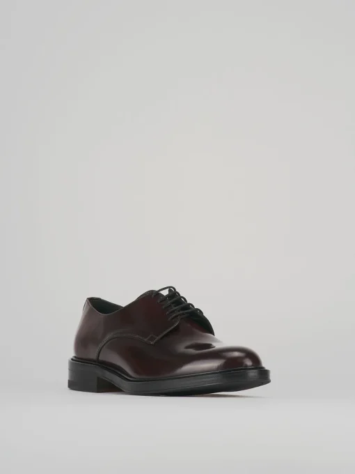 Stringate pelle bordo'
